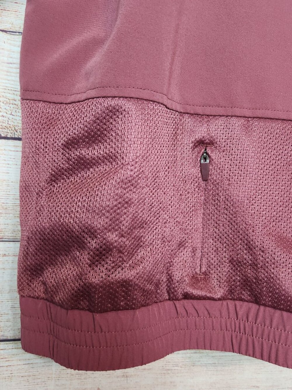 FIGS Women’s Purple Sydney Performance Scrub Jacket Size L Technical Collection - Picture 14 of 16